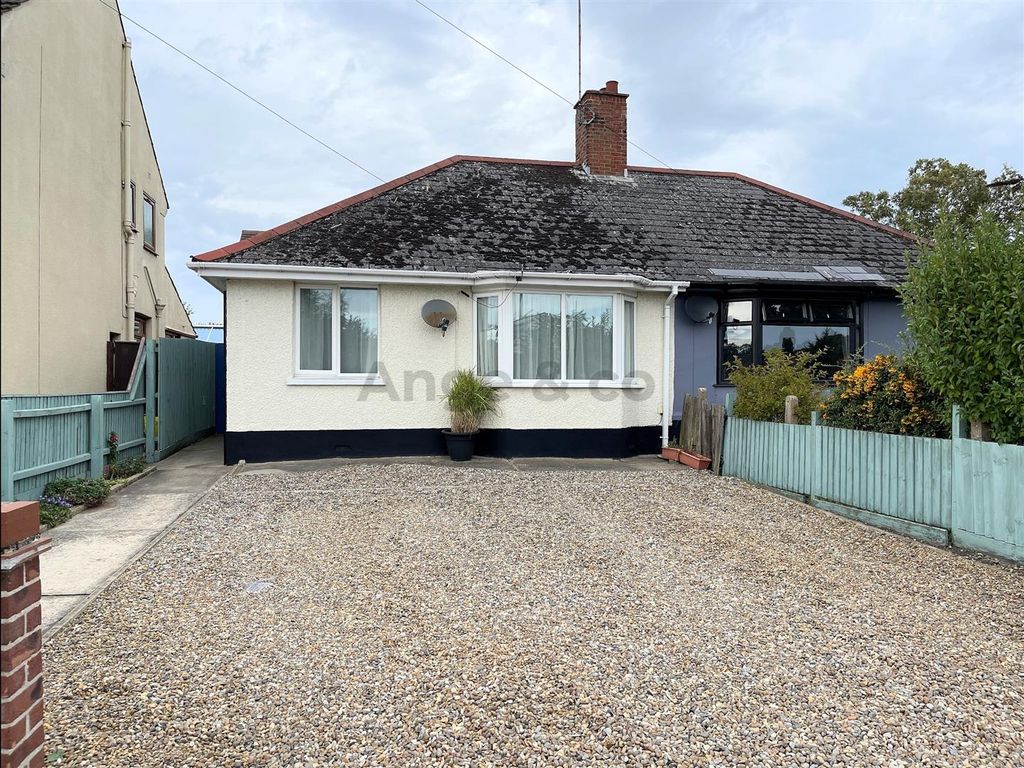 2 bed semidetached bungalow for sale in Long Road, Carlton Colville