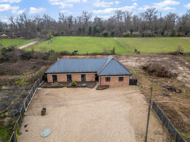 5 bed detached bungalow for sale in Vicarage Road, Bexley DA5, £900,000 Zoopla