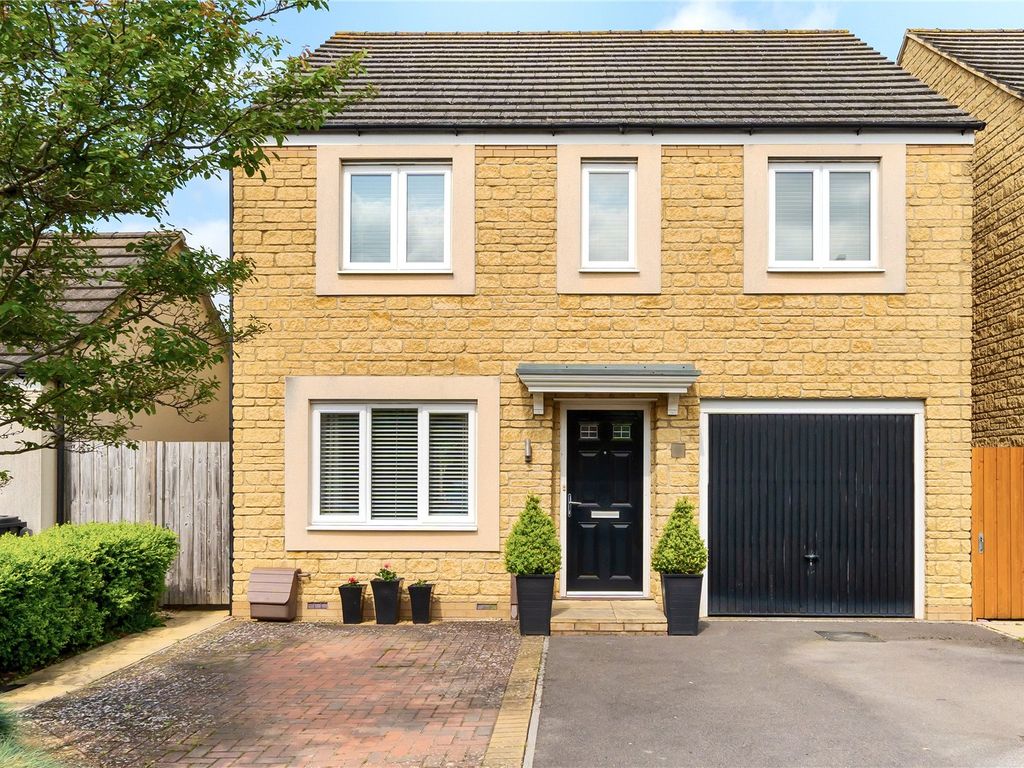 4 bed detached house for sale in Sanders Close, Kingsdown Gate, Stratton, Wiltshire SN2 Zoopla