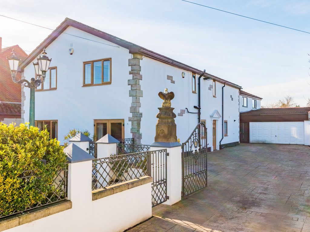6 bed detached house for sale in Westgate Lane, Lofthouse, Wakefield