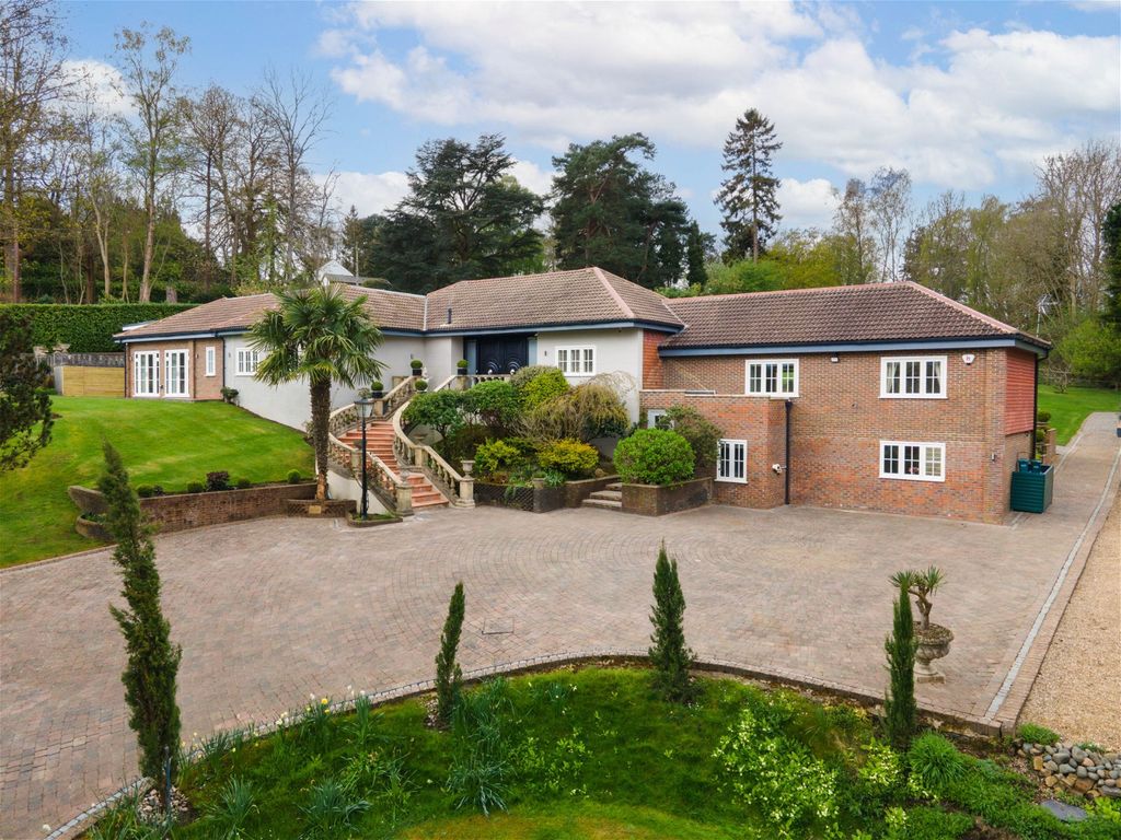 6 bed detached house for sale in The Crescent, Station Road, Woldingham