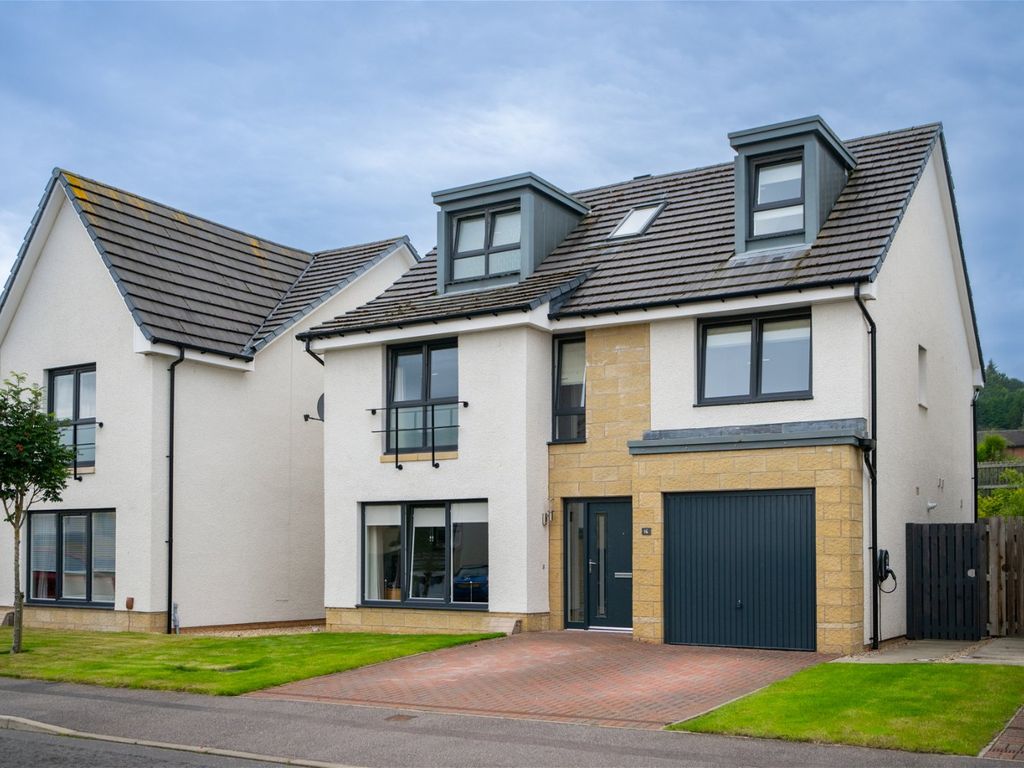5 bed detached house for sale in Dunvegan Place, Inverness IV3, £