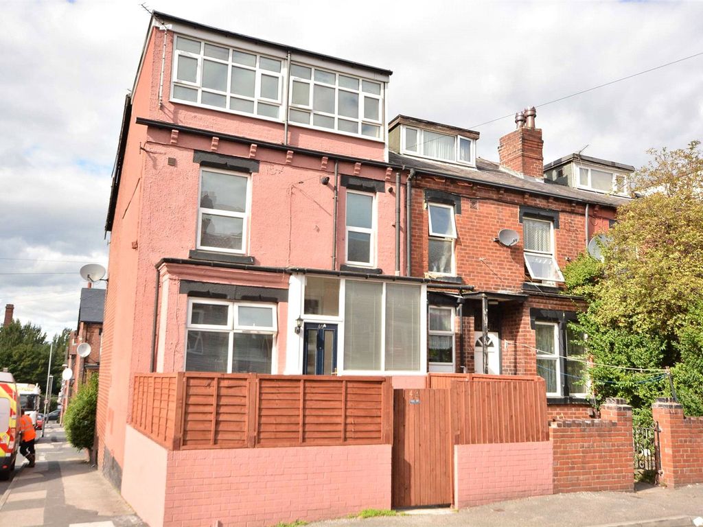 3 bed terraced house for sale in Sutherland Terrace, Harehills, Leeds