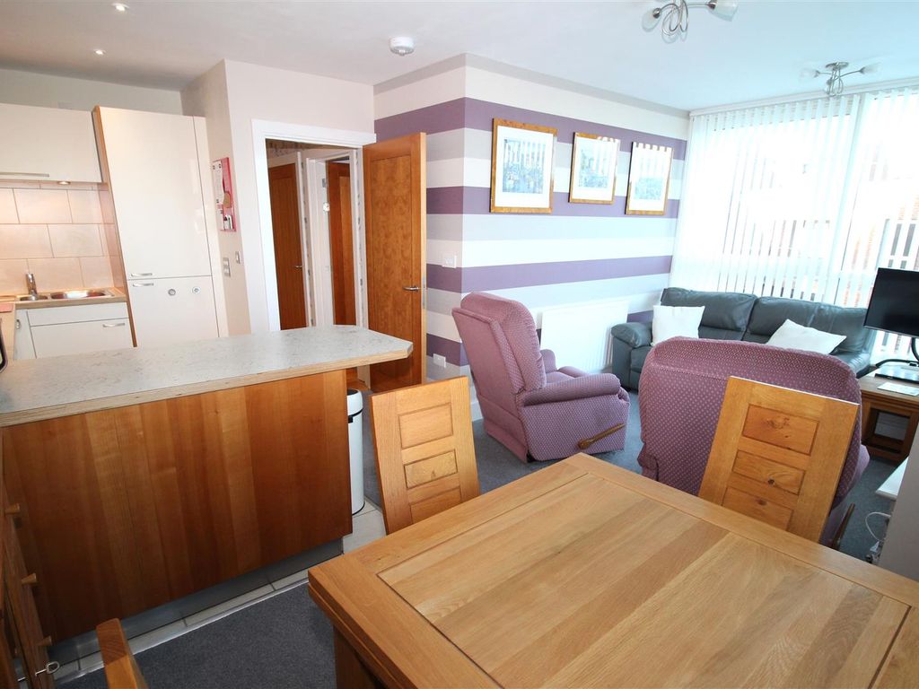 2 bed flat for sale in Dolphin Quays, The Quay, Poole BH15, £265,000