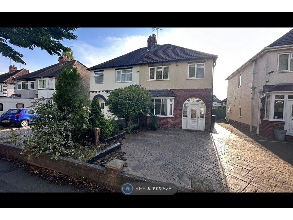 3 bed semidetached house to rent in Pinfold Lane, Wolverhampton WV4, £1,150 pcm Zoopla