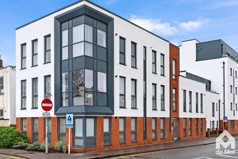 2 bed flat for sale in Fairview Road, Cheltenham GL52, £260,000 Zoopla