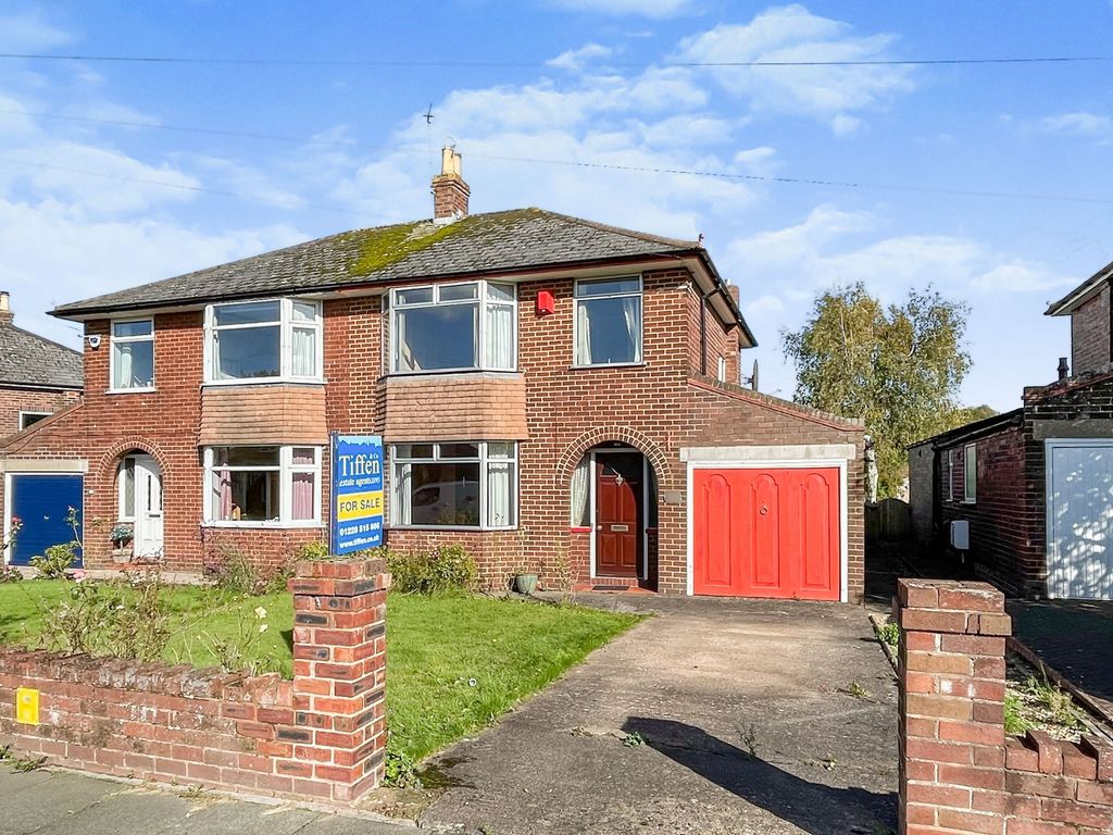 3 bed semidetached house for sale in Lansdowne Crescent, Stanwix