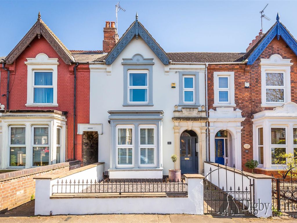 4 bed property for sale in Pandora Villa, Eastfield Road, Peterborough