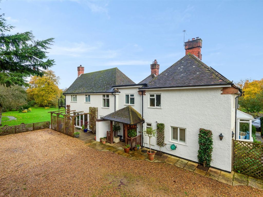 6 bed detached house for sale in Bagshot Road, Chobham, Woking GU24
