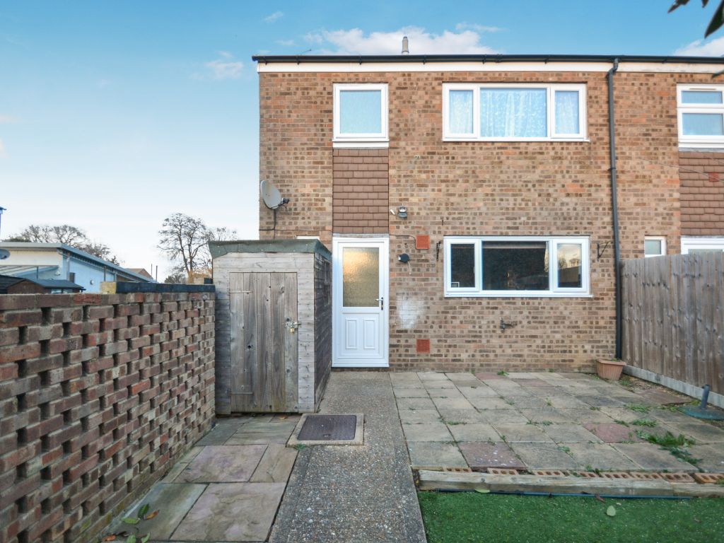 3 bed end terrace house for sale in Pepys Road, Eynesbury, St. Neots