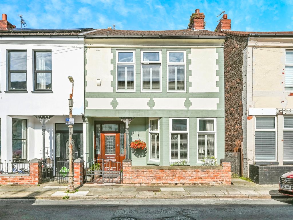3 bed semidetached house for sale in First Avenue, Liverpool