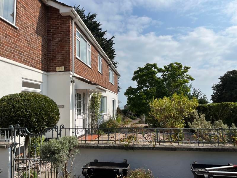 3 bed flat to rent in Clanville Road, Minehead TA24 Zoopla