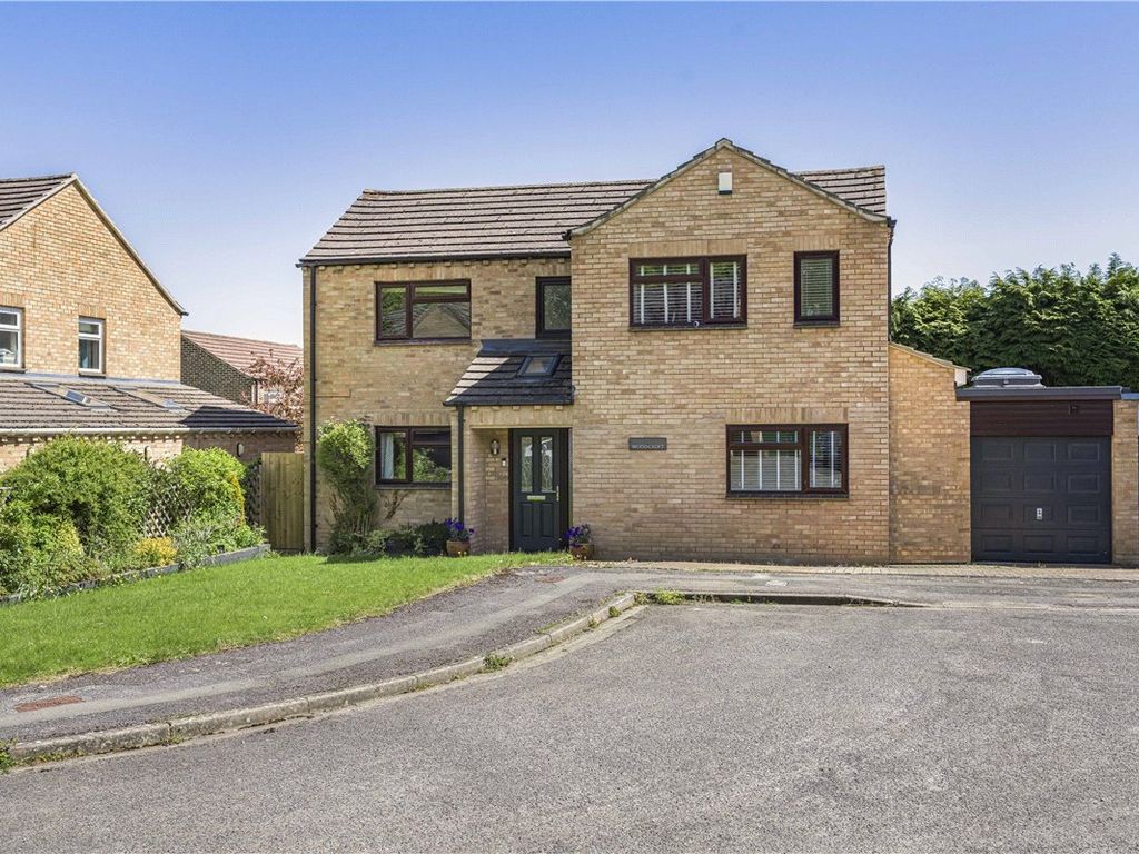 4 bed detached house for sale in Woodcroft, Kennington, Oxford
