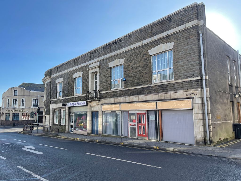 Retail premises to let in 7 Alexandra Road, Gorseinon, Swansea SA4, £
