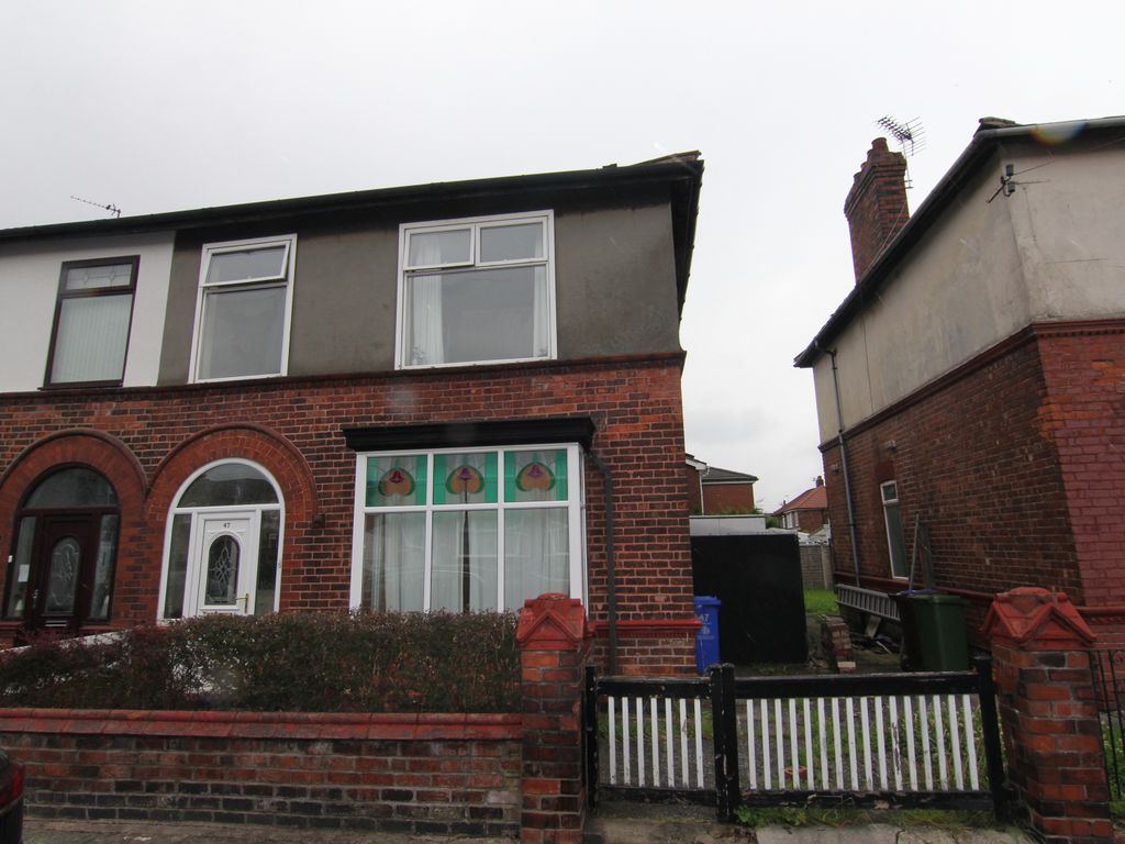 3 bed semidetached house for sale in Holly Street, Droylsden M43 Zoopla