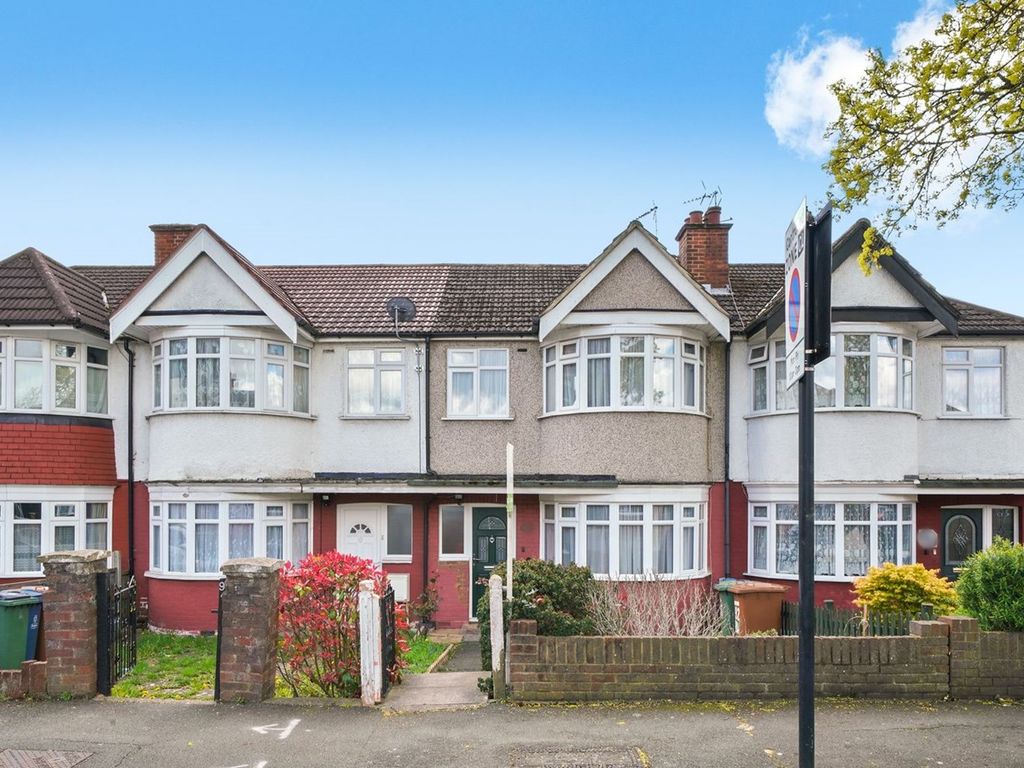 3 bed terraced house for sale in Clitheroe Avenue, Harrow HA2 Zoopla