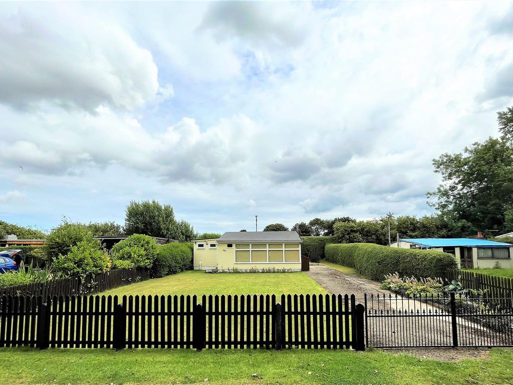 2 bed bungalow for sale in Humberston Fitties, Humberston, Grimsby, N E