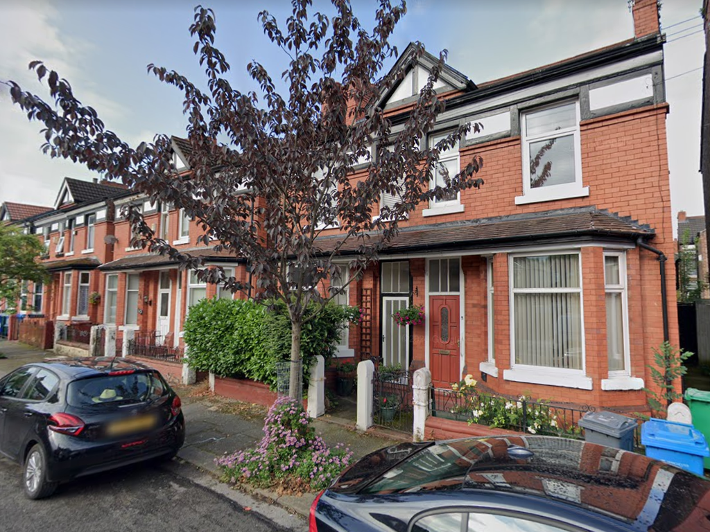 3 bed semidetached house for sale in Craighall Avenue, Manchester M19