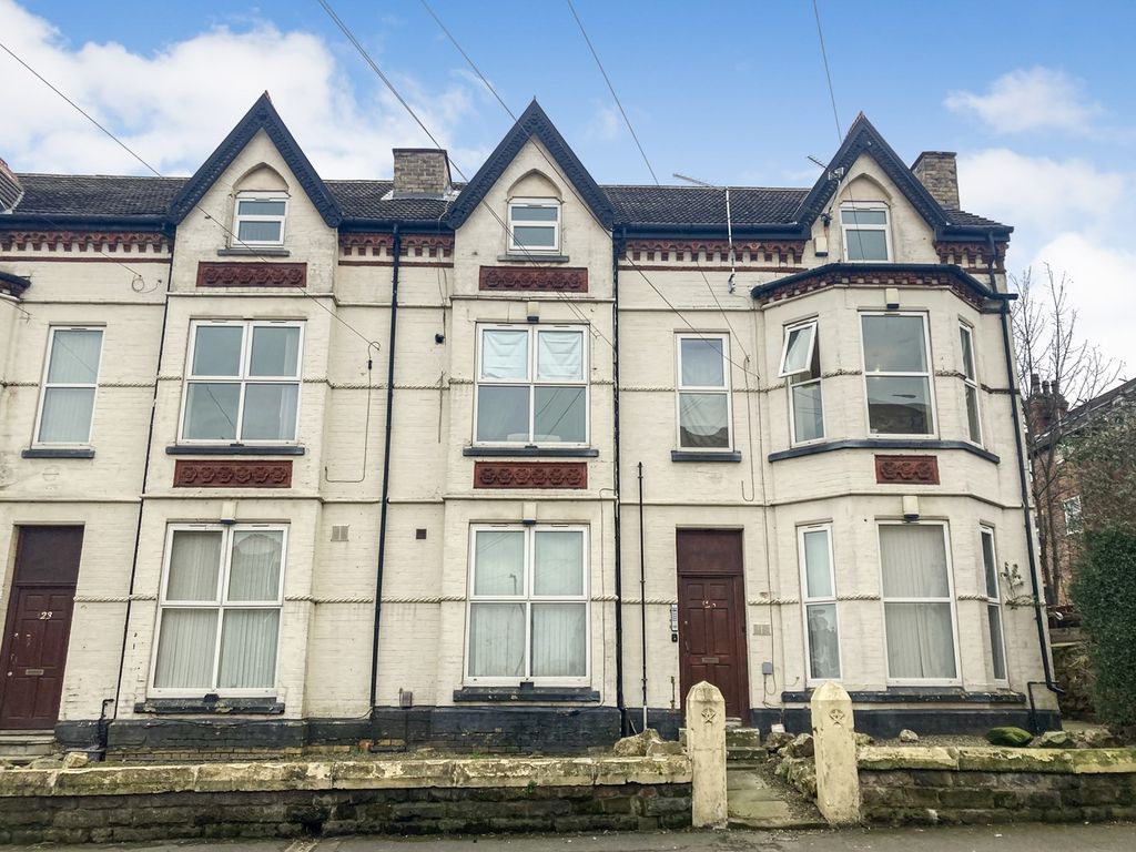 2 bed flat for sale in Grange Road West, Prenton CH43, £42,000 Zoopla
