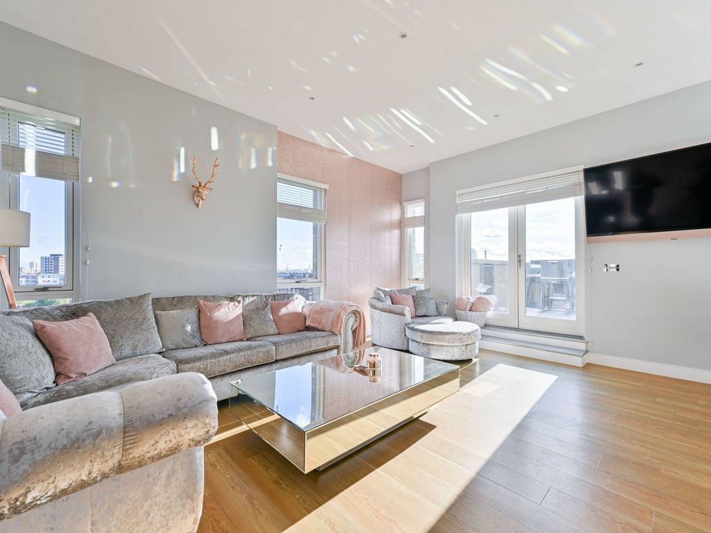 Stead Street, Elephant And Castle, London SE17  