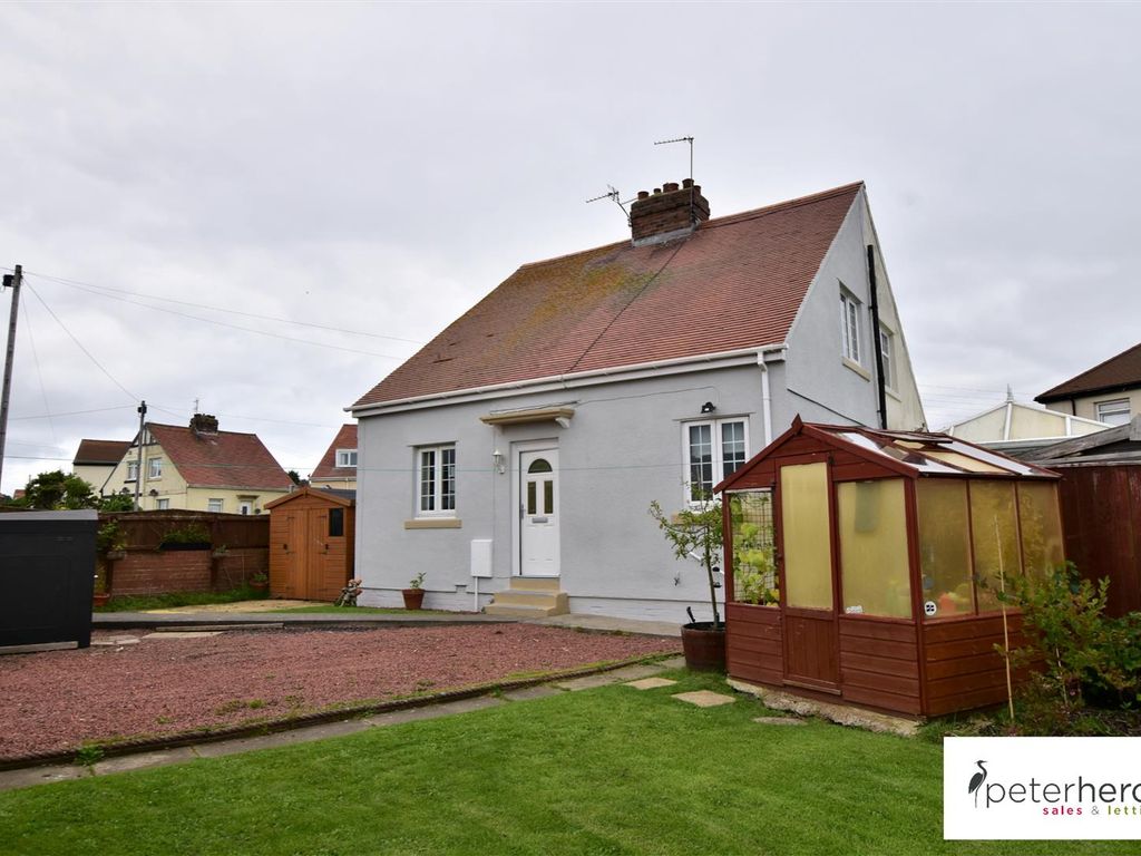 2 bed semidetached house for sale in Fern Avenue, Whitburn, Sunderland