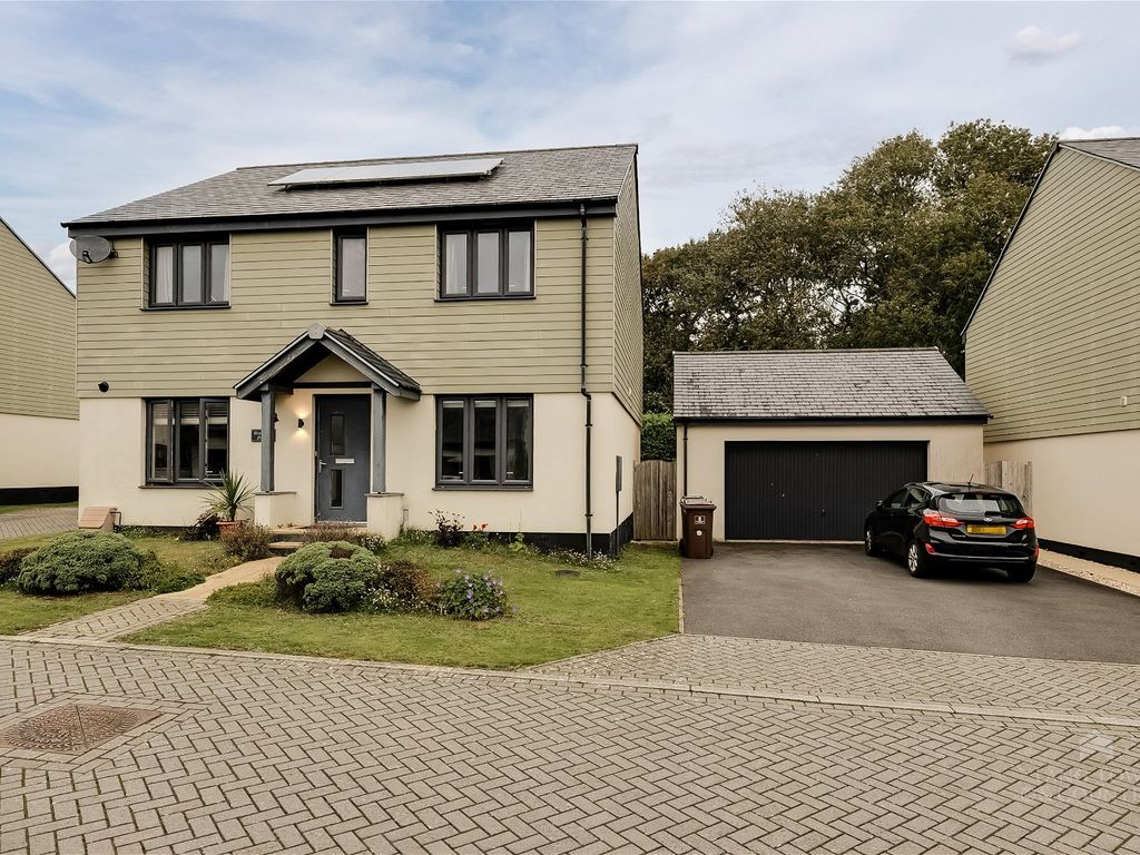5 bed detached house for sale in Lord Morley Way, Elburton, Plymouth