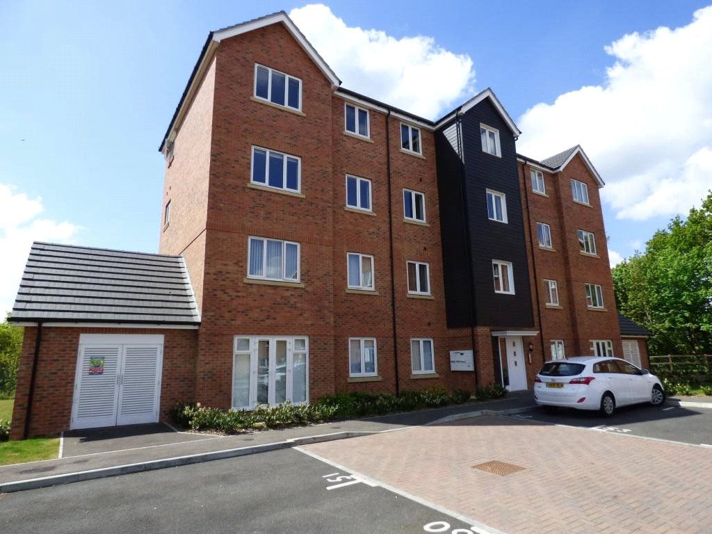 2 bed flat for sale in Centrifuge Way, Farnborough, Hampshire GU14 Zoopla