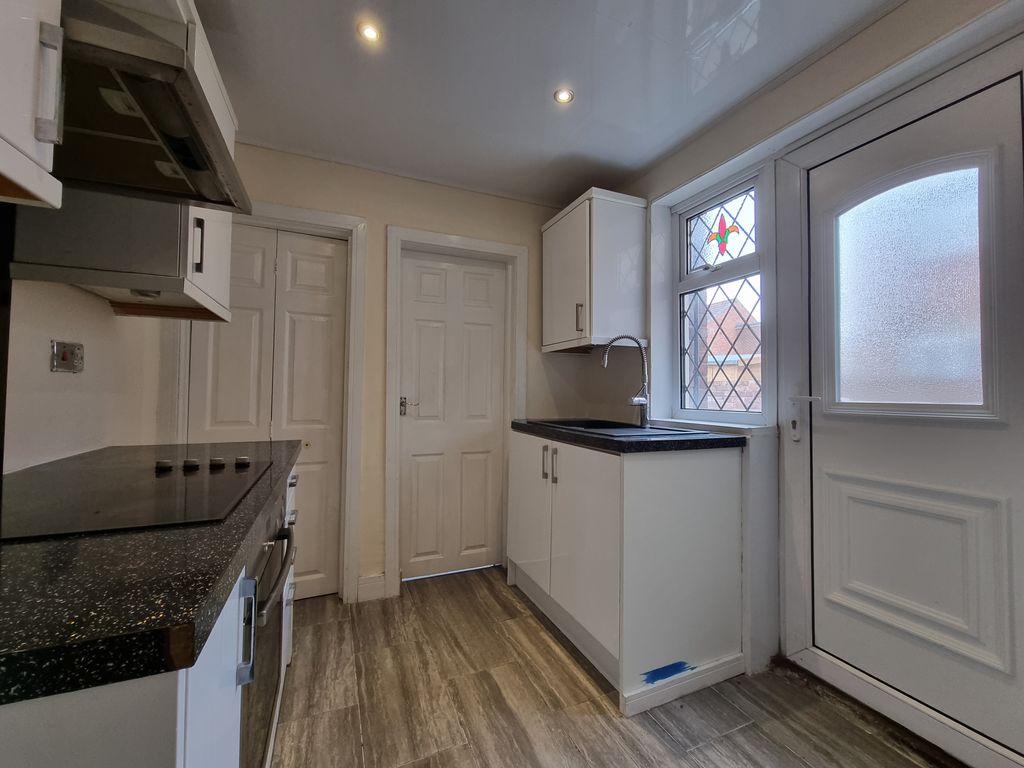 2 bed flat to rent in Northbourne Road, Jarrow NE32 Zoopla