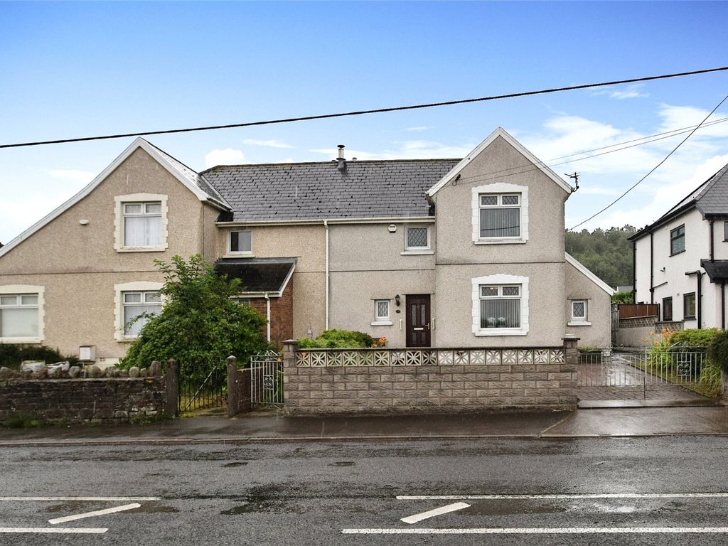 3 bed semidetached house for sale in Gowerton Road, Penclawdd, Swansea