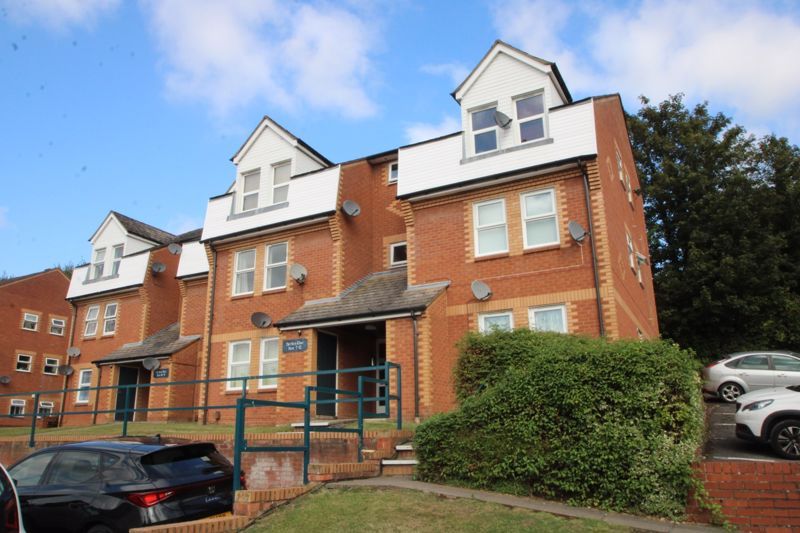 1 bed flat for sale in Birches Rise, West Road, High