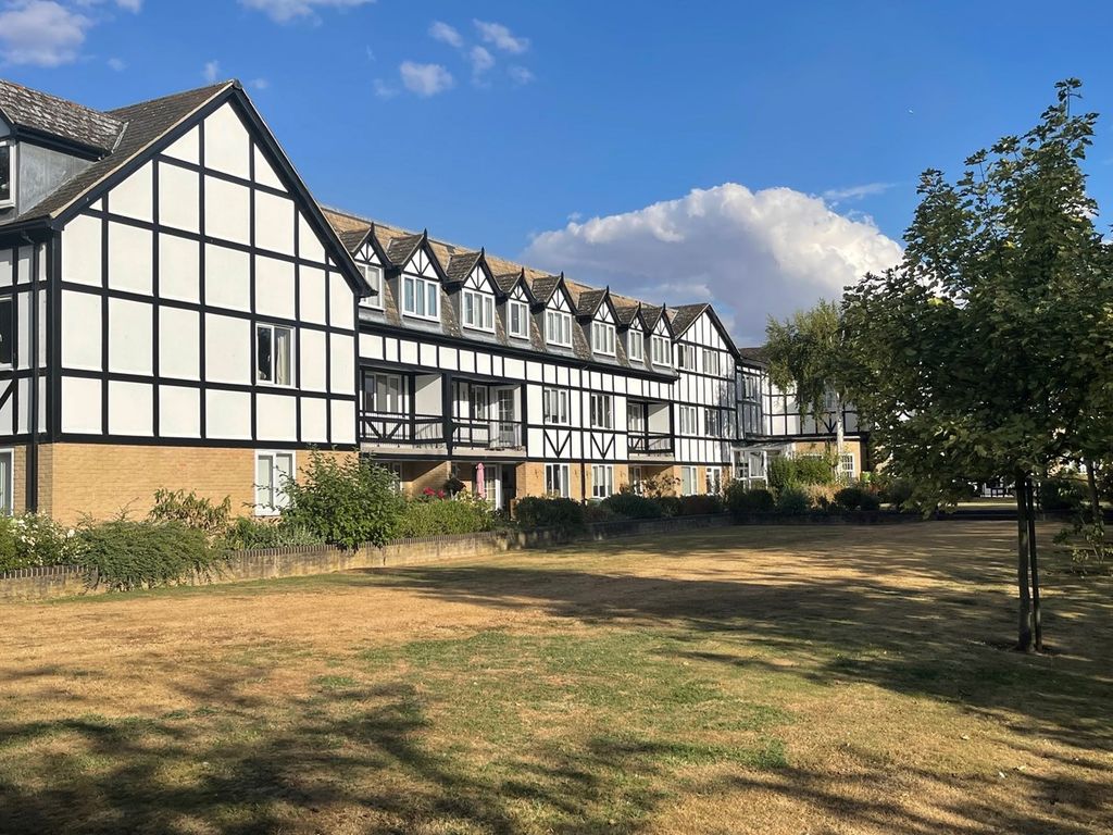 2 bed flat for sale in West Street, Godmanchester, Huntingdon PE29 Zoopla