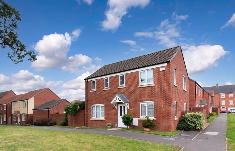 3 bed detached house for sale in Bittern Avenue, Sprowston, Norwich NR7