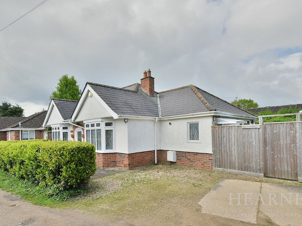 2 bed detached bungalow for sale in Milbourne Road, Ferndown BH22 Zoopla