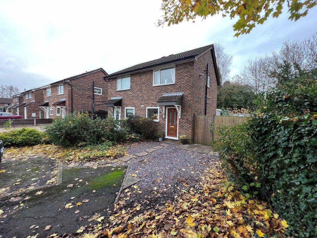 2 bed semidetached house for sale in Meadow Bank, Penwortham, Preston