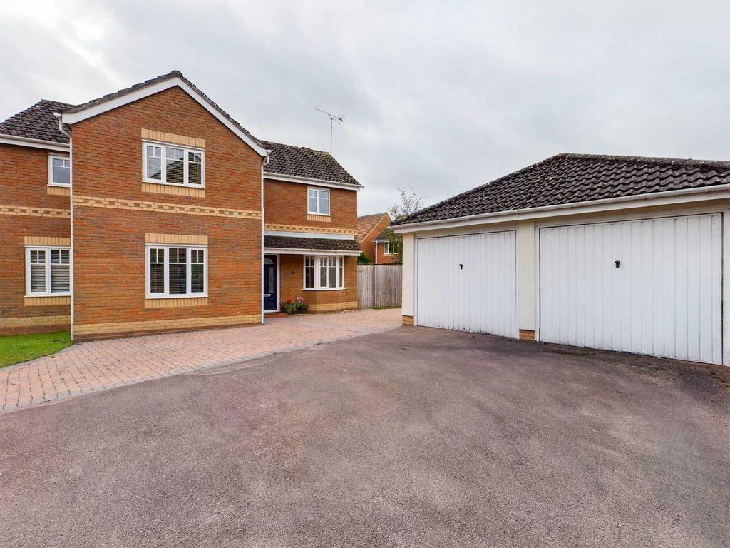 4 bed detached house for sale in Hamilton Way, Monmouth, Monmouthshire