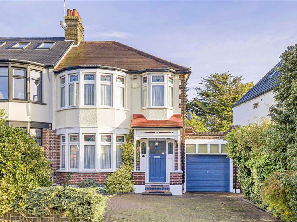 Woodcroft, Winchmore Hill, London N21
