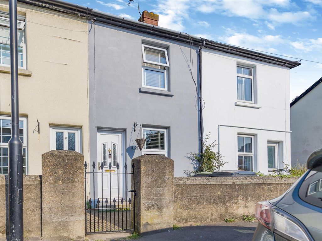 3 bed terraced house for sale in Holborough Road, Snodland ME6 Zoopla