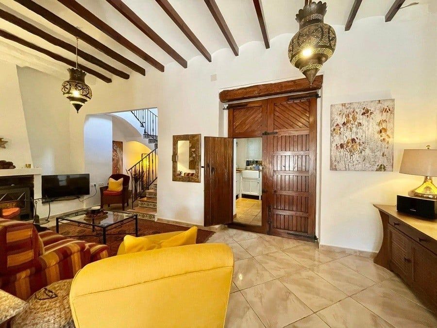 4 bed town house for sale in 46780 Oliva, Valencia, Spain, £183,699