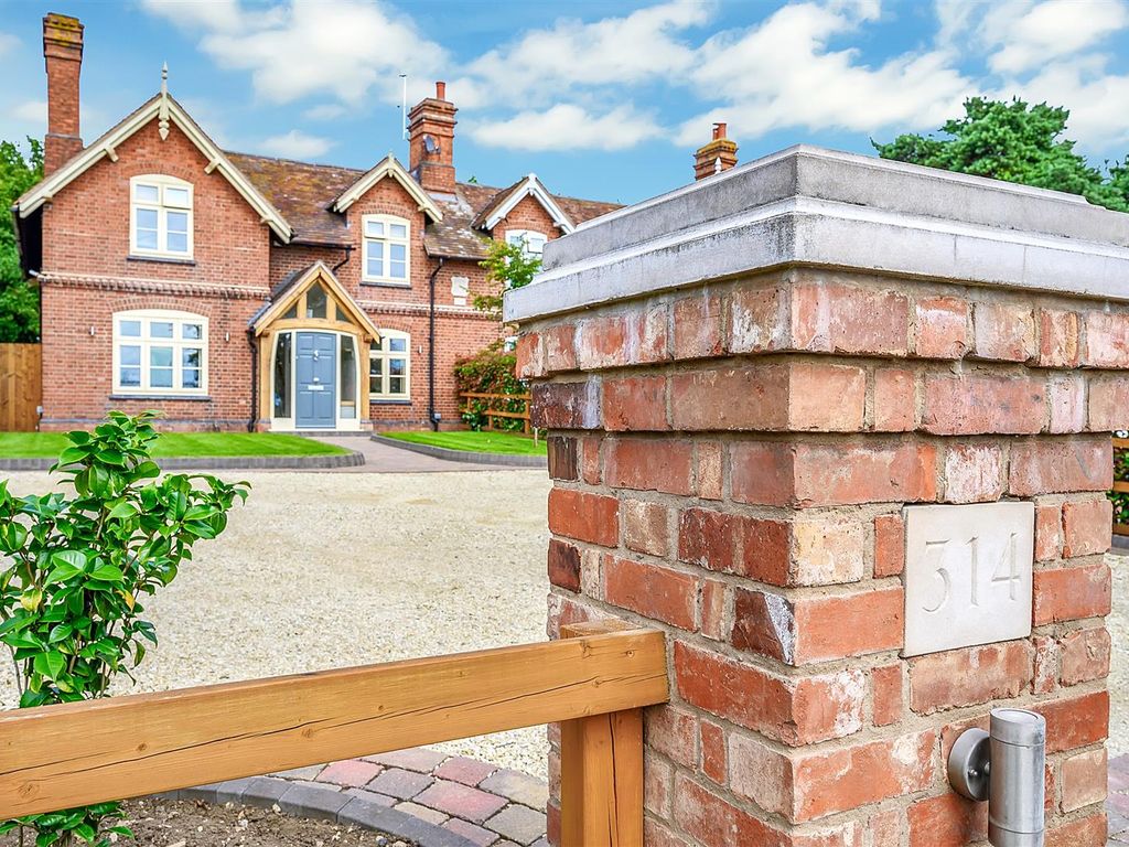 4 bed property for sale in Westwood Heath Road, Coventry CV4 Zoopla