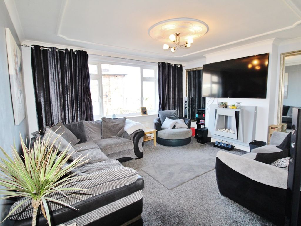 3 bed semidetached house for sale in Floodgate Drive, Ecclesfield