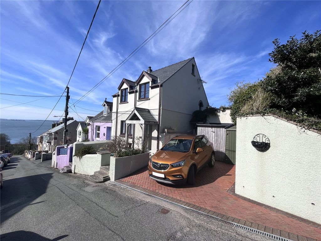 4 bed semidetached house for sale in Beach Road, Llanreath, Pembroke