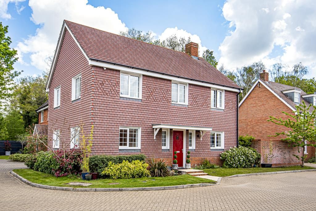4 bed detached house for sale in Church Crookham, Hampshire GU52 Zoopla