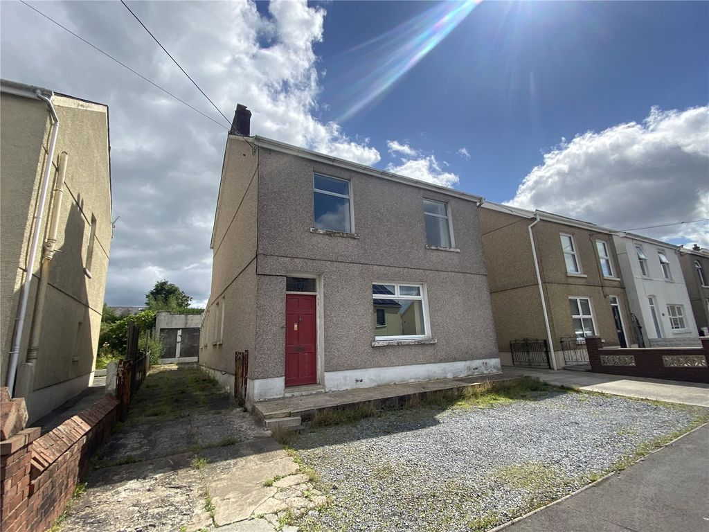 4 bed detached house for sale in Brynamman Road, Brynaman Isaf