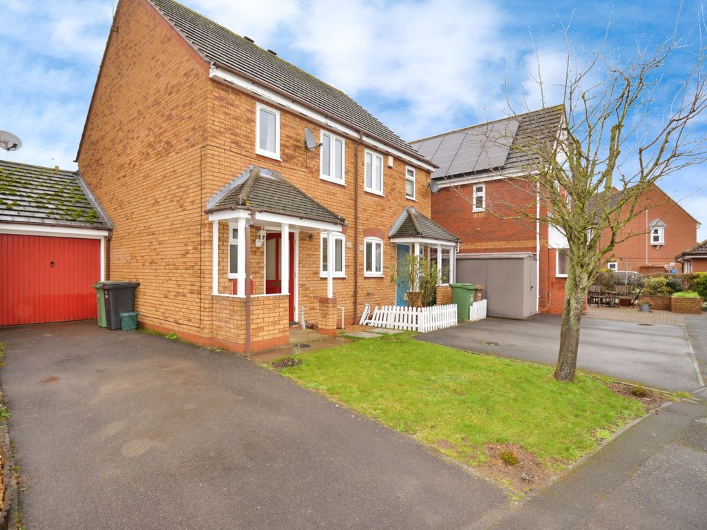 3 bed semidetached house to rent in Tyburn Glen, Didcot OX11, £1,300