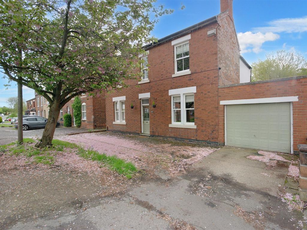 4 bed detached house for sale in Victoria Avenue, Borrowash, Derby DE72