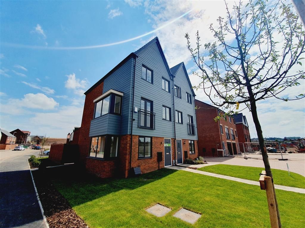 4 bed town house to rent in Axten Avenue, Lichfield WS14 Zoopla 4 bed town house to rent in Axten Avenue, Lichfield WS14 Zoopla