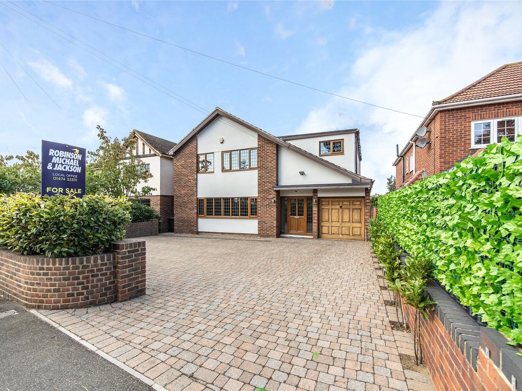4 bed detached house for sale in Singlewell Road, Gravesend, Kent DA11