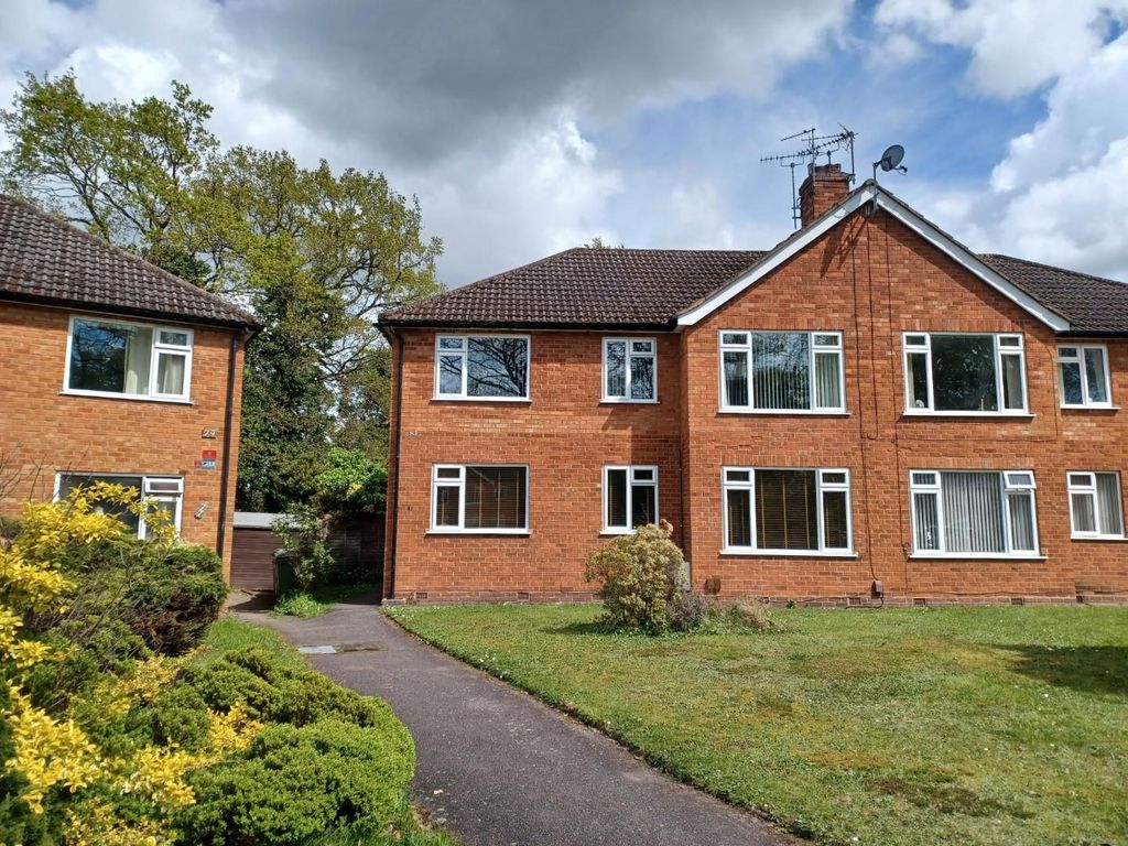 2 bed to rent in Featherstone Crescent, Shirley, Solihull