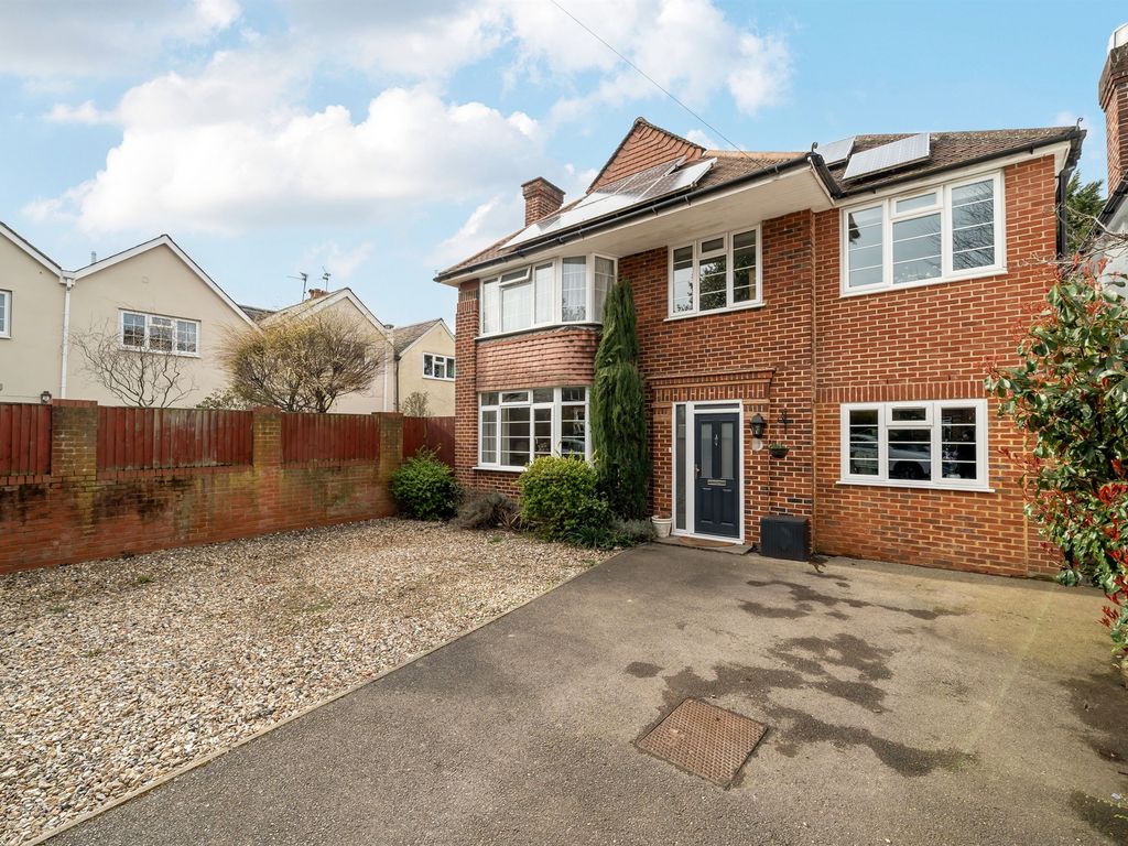 4 bed detached house for sale in Castle Drive, Maidenhead SL6 Zoopla