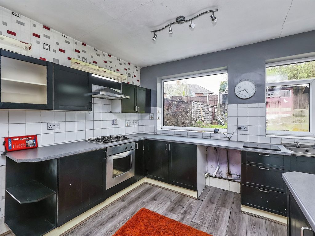 3 bed end terrace house for sale in Saxondale Drive, Bulwell